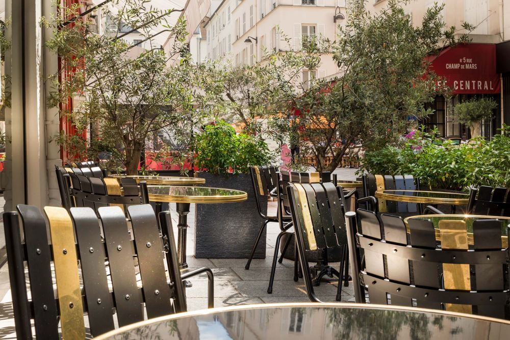 Cadran Hotel - Exterior